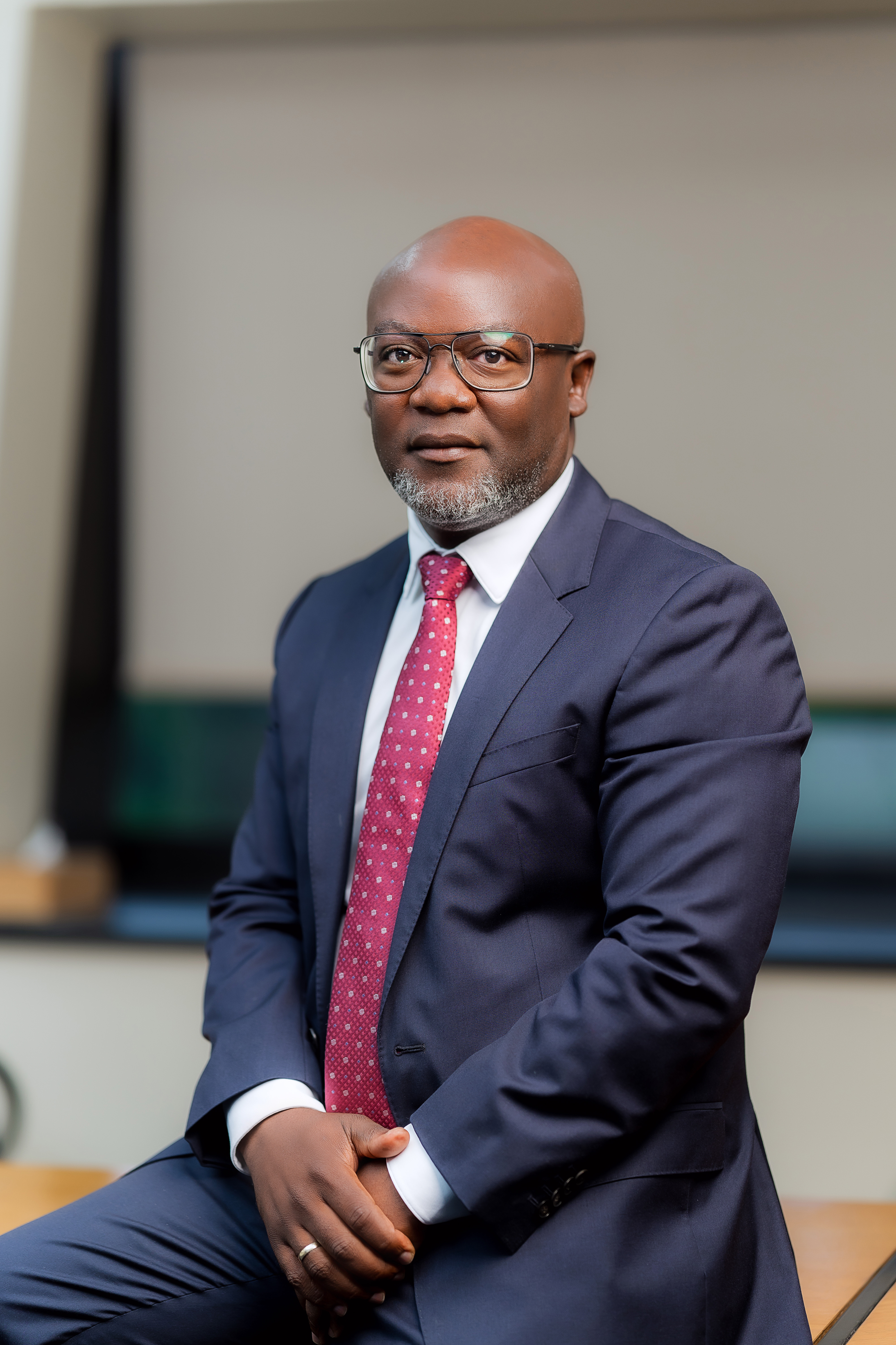 Mr Thoko Mkavea, Chief Executive Officer/Managing Director of CDH Investment Bank